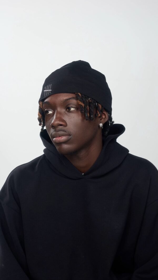 Skull cap Sanou - intérieur Satin - Noir